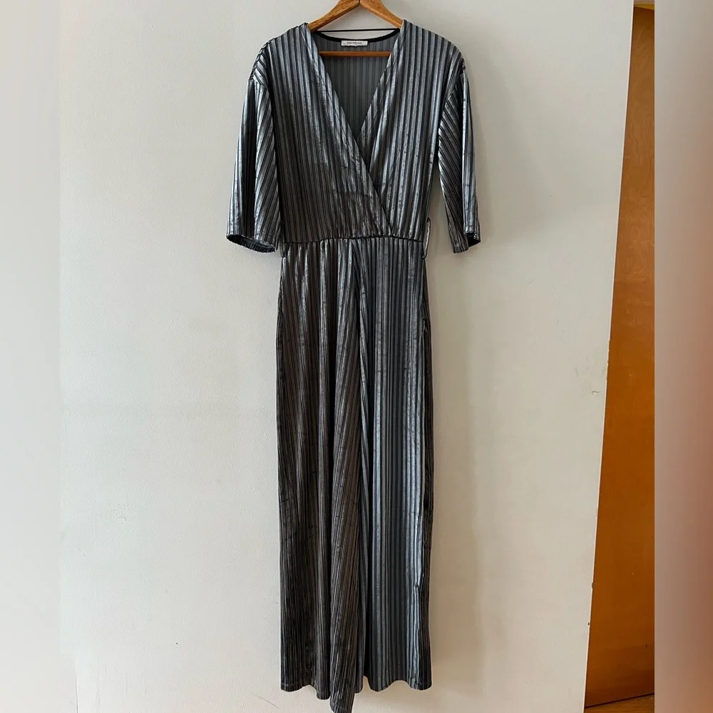 ZARA‎ Trafaluc Jumpsuit Velvet 3/4 Sleeve Striped Wide Leg Gray Blue Size Small